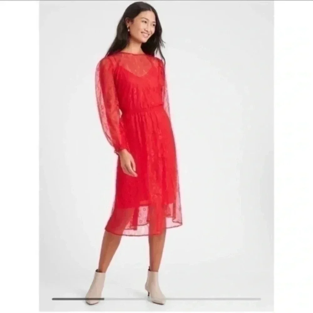 Banana Republic red midi lace dress MP